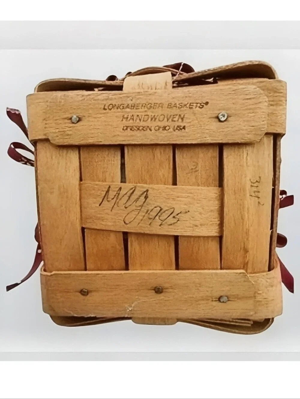 Vintage 1995 Longaberger Sweet Basil Peg Basket w/ Tie-ons, Liner and Protector